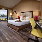 Hotel Maya
