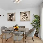 Comfy Family Beach Getaway