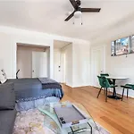 Ocean View Studio Near Convention Center And Beach