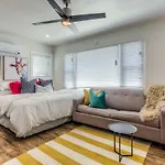 Long Beach Studio Suites