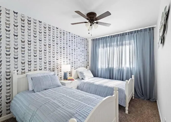 Comfy Family Beach Getaway