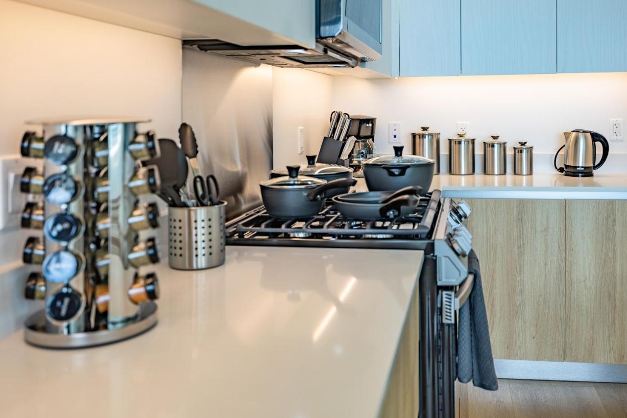 @ Marbella Lane - Sleek Corner Ocean View * Long Beach