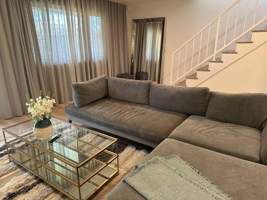 Comfy Family Getaway Long Beach