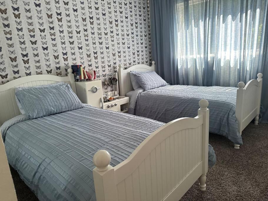 Comfy Family Getaway Holiday home Long Beach