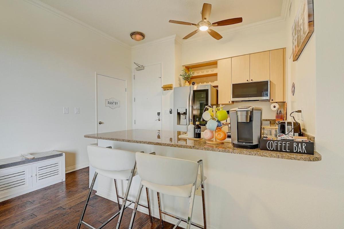 Ocean View By Convention Center & Apartment *