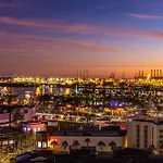 @ Marbella Lane - Grand 2Br W/ Beach & Ocean Views