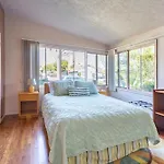 Bixby Beauty 50S Mod Long Beach