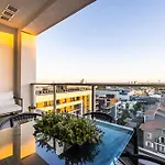 @ Marbella Lane - Aesthetic 2Br W/Ocean Views