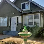 Eight Street Apartments