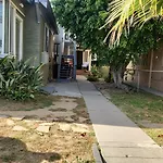 Eight Street Apartments