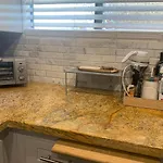 Sunny Retro Row Condo- Walk To Beach!