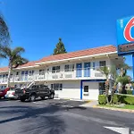 Motel 6-Long Beach, Ca - Los Angeles