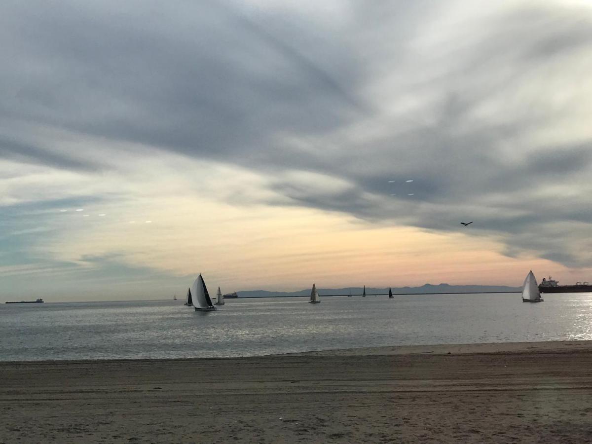 Apartment New Belmont Shore Retreat With Free Parking Walk To Beaches *