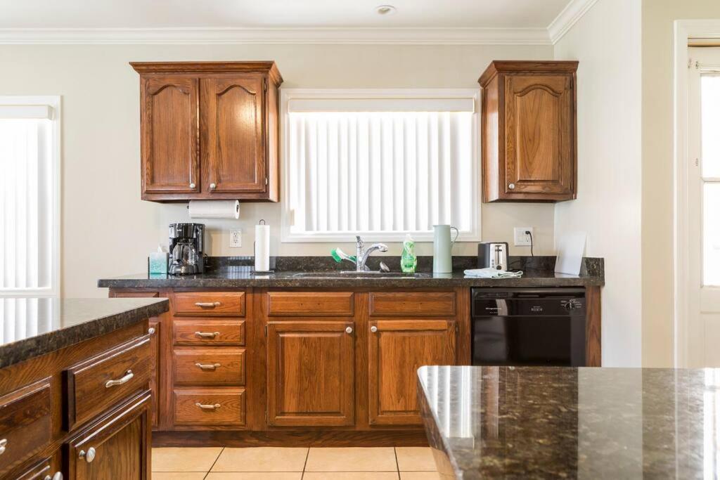 Daire 2bd/2ba In Belmont Shores! Close To Everything!
