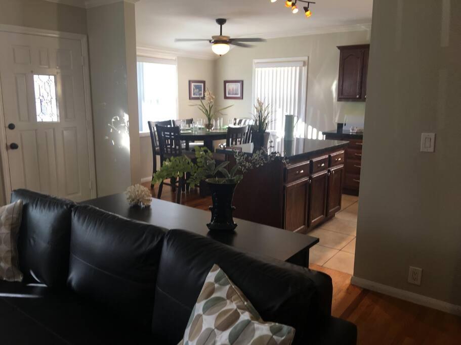 Daire 2bd/2ba In Belmont Shores! Close To Everything! Long Beach