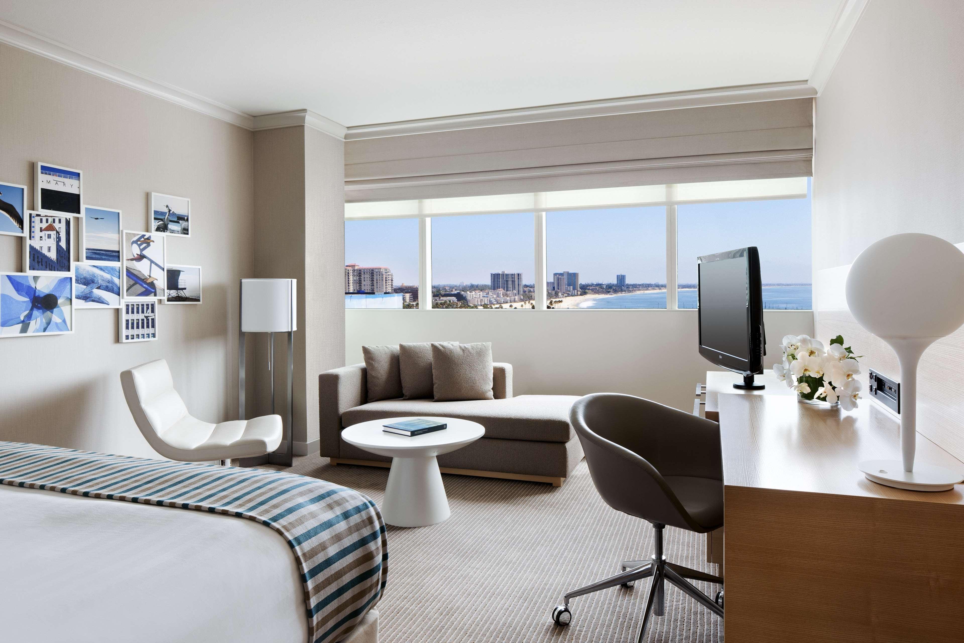 Hyatt Regency Long