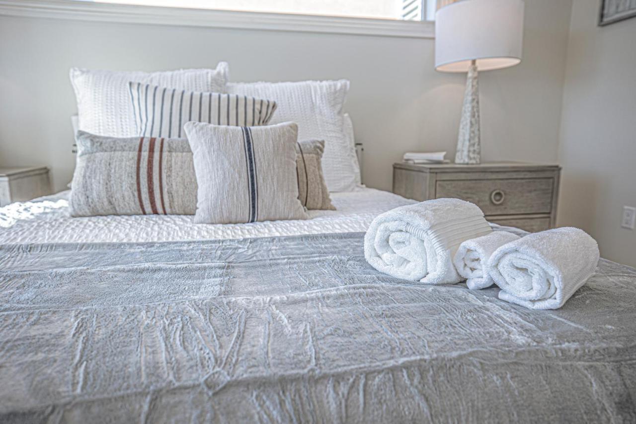 @ Marbella Lane - Alluring In Lbc 2br *