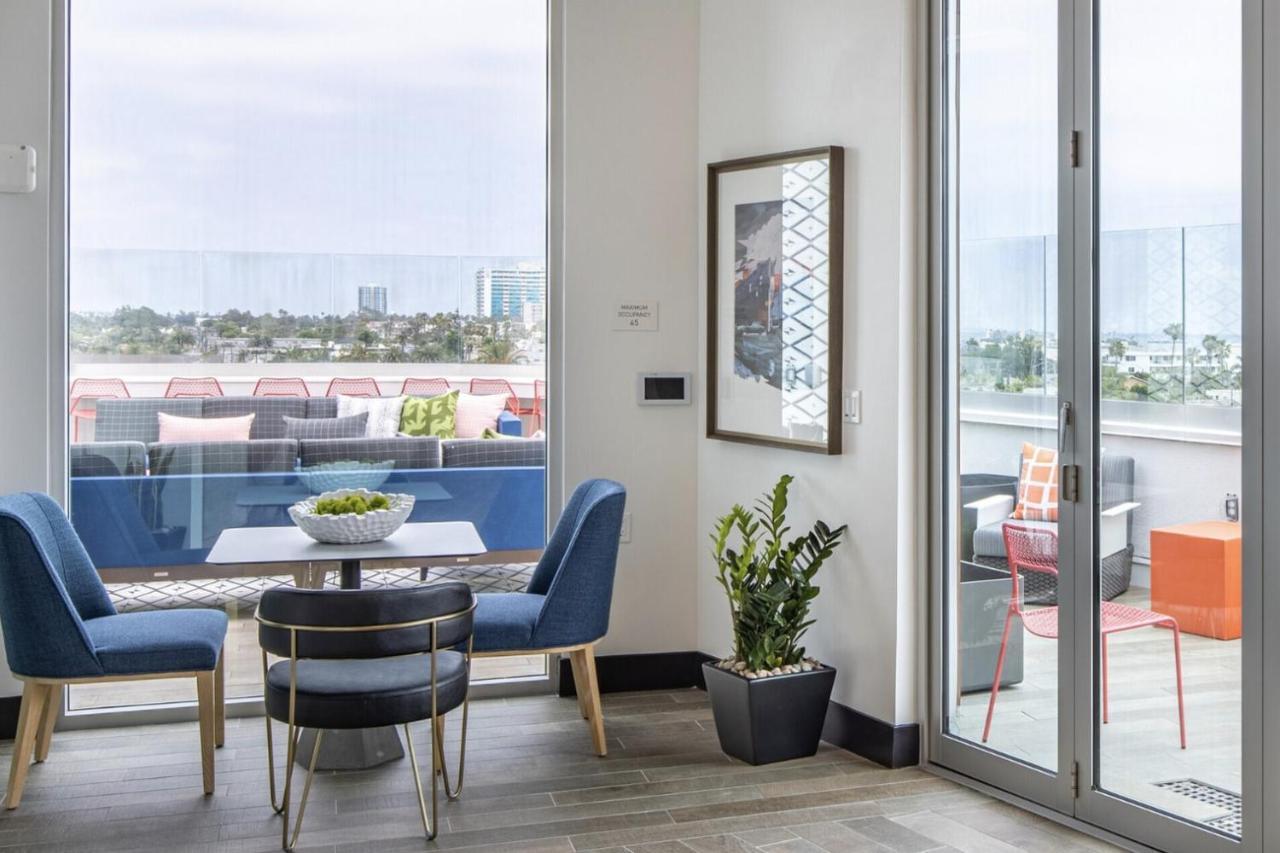 Long 1br W Pool Gym Nr Ocean Blvd Lax-741 *
