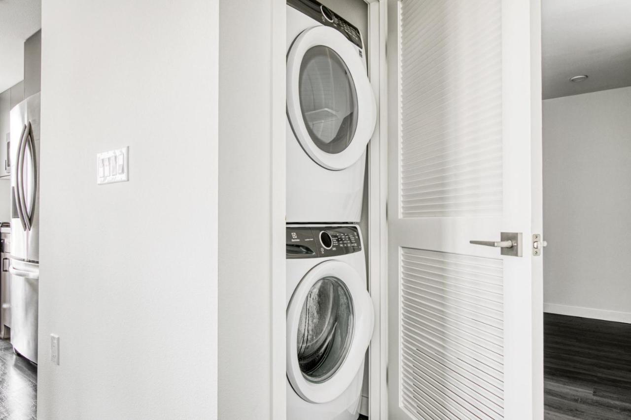 Long 2br W Gym Pool Nr Shops Bars Lax-619 Daire