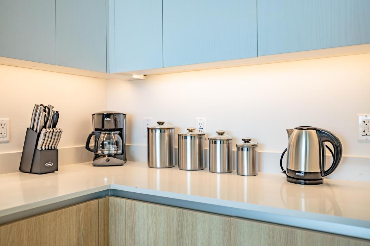Daire @ Marbella Lane - Sleek Corner Ocean View Long Beach