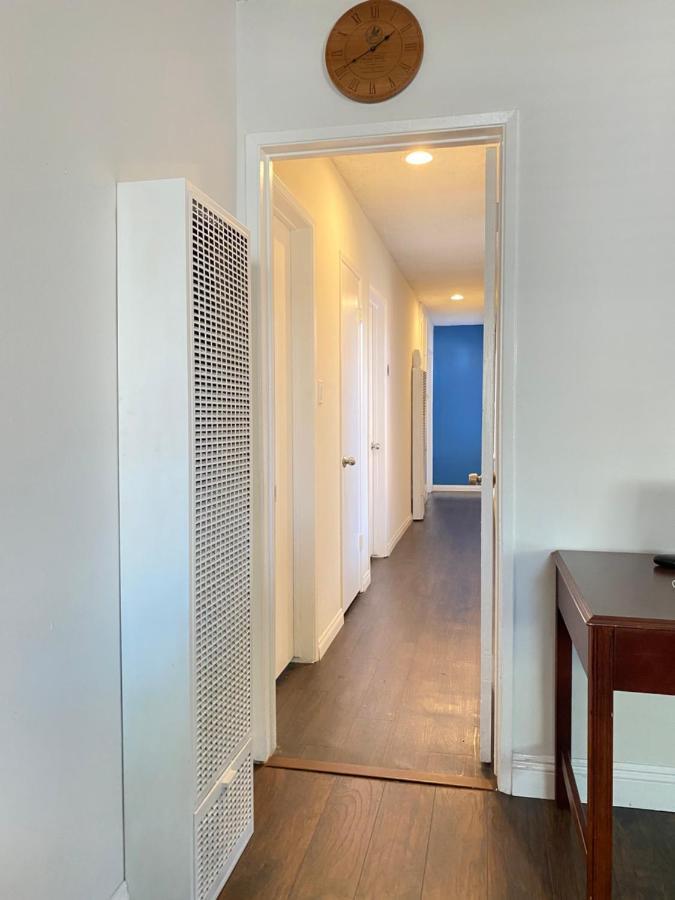 Modern - Private Long Beach