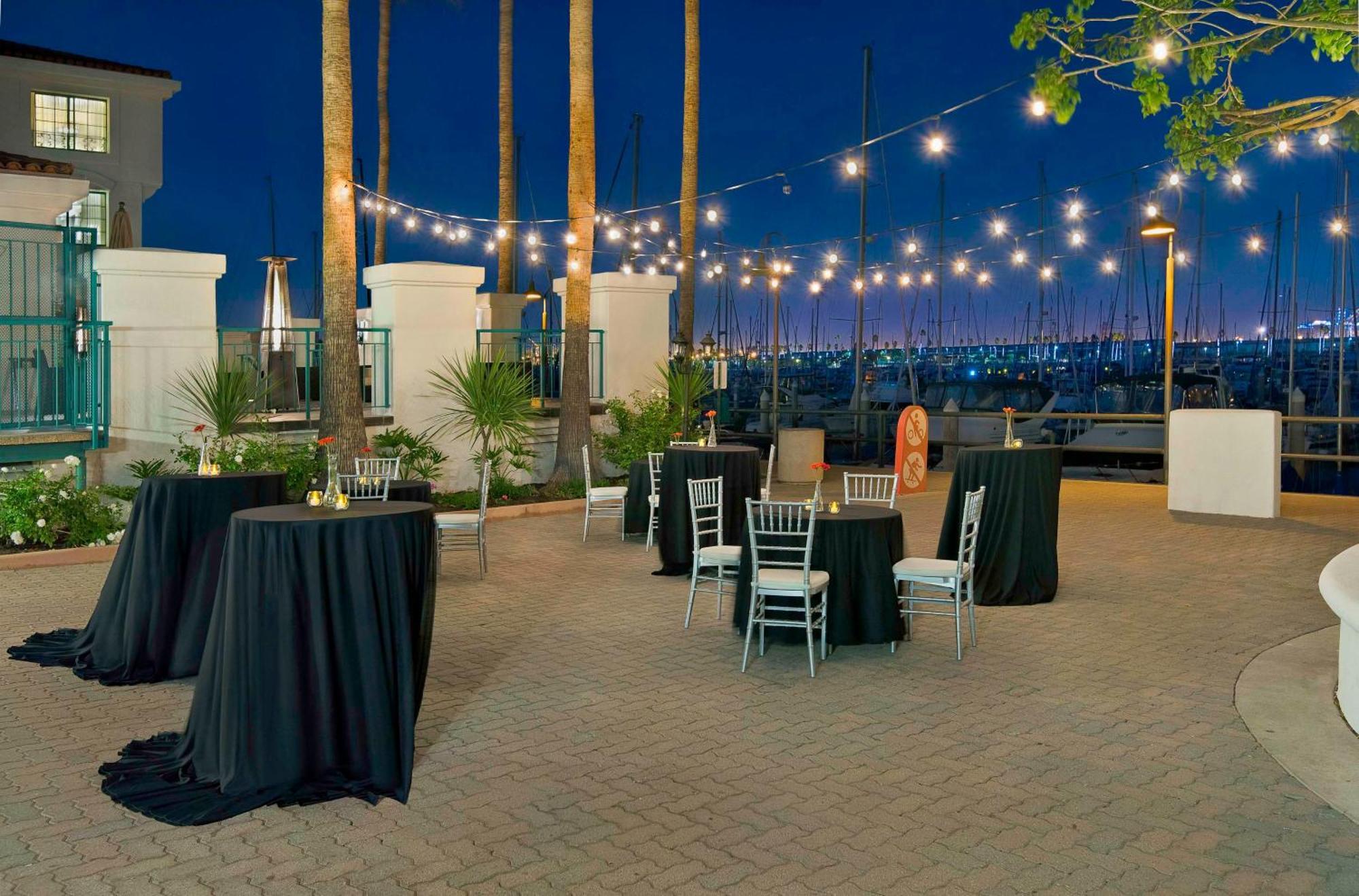 Otel Doubletree By Hilton San Pedro