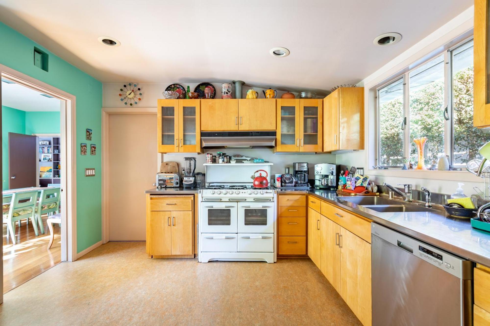 Bixby Beauty 50s Mod Long Long Beach