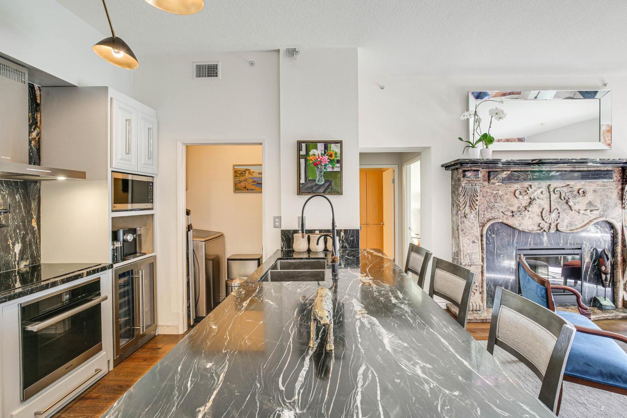 Luxe Long With Pool 1 Mi To Shoreline! * Long Beach