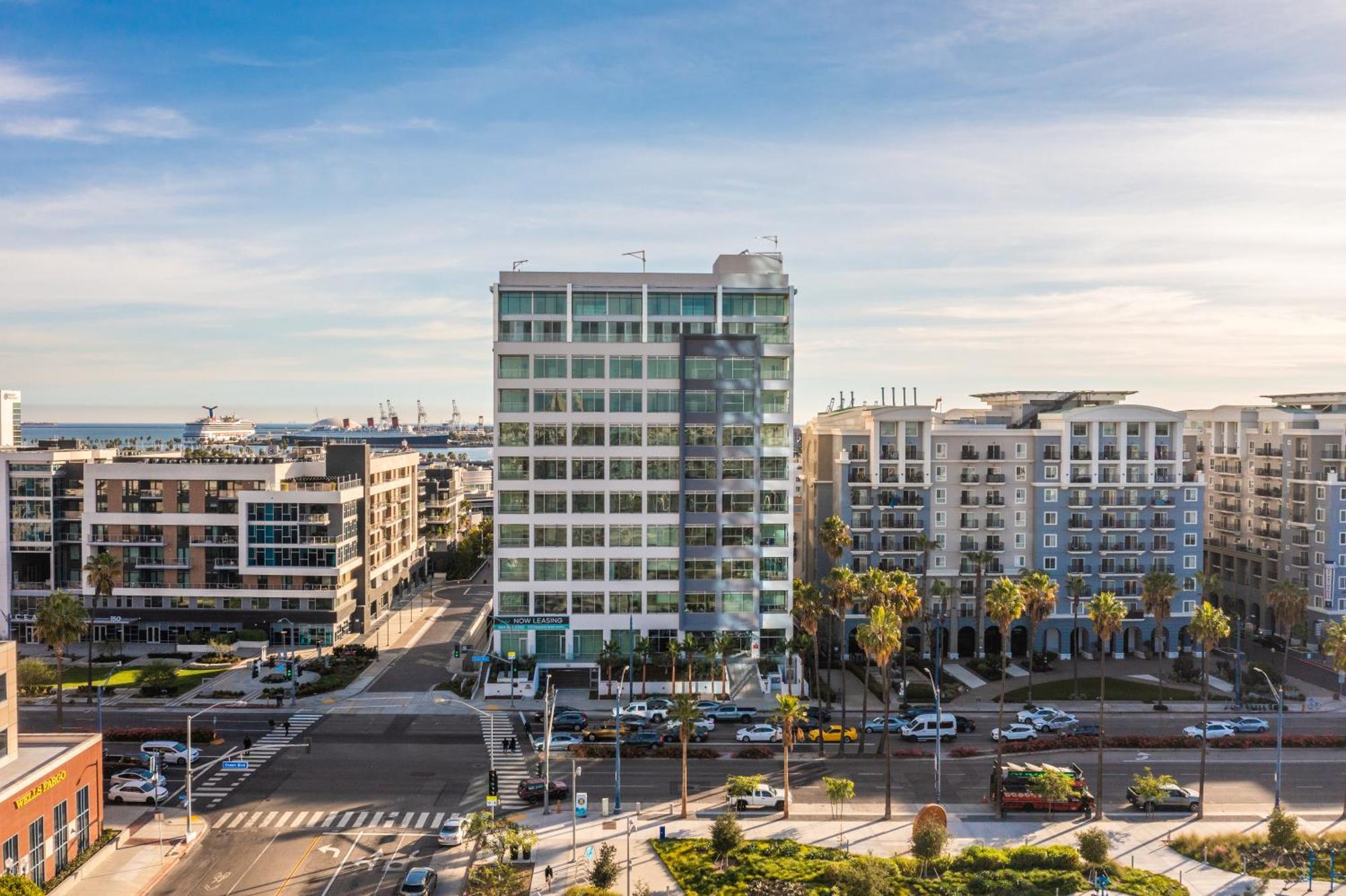 @ Marbella Lane - Grand 2br W/ & Ocean Views Apartment