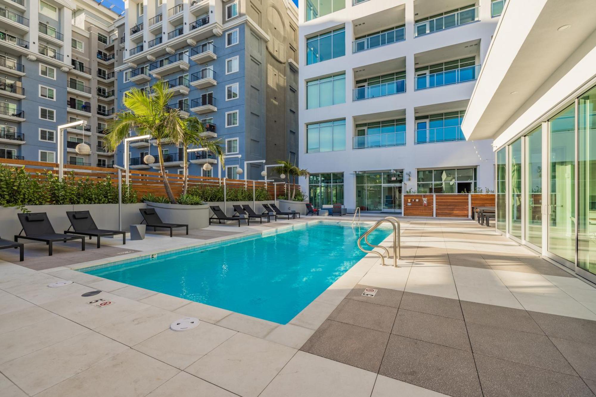 @ Marbella Lane - Grand 2br W/ & Ocean Views