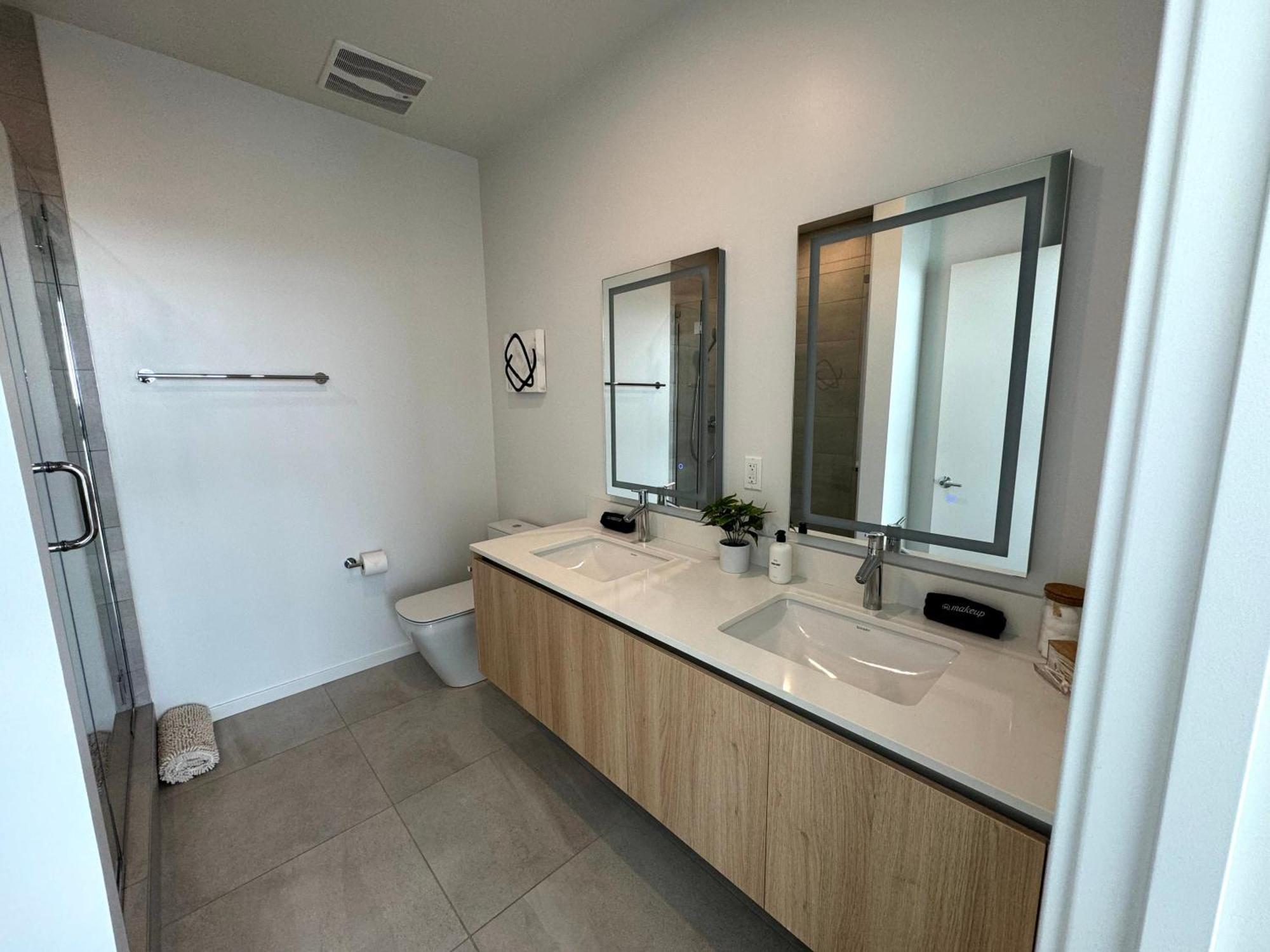 @ Marbella Lane - Grand 2br W/ & Ocean Views