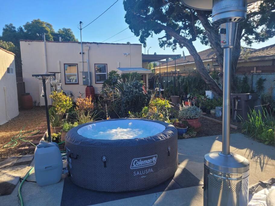 Urban +hot Tub+pool * Long Beach