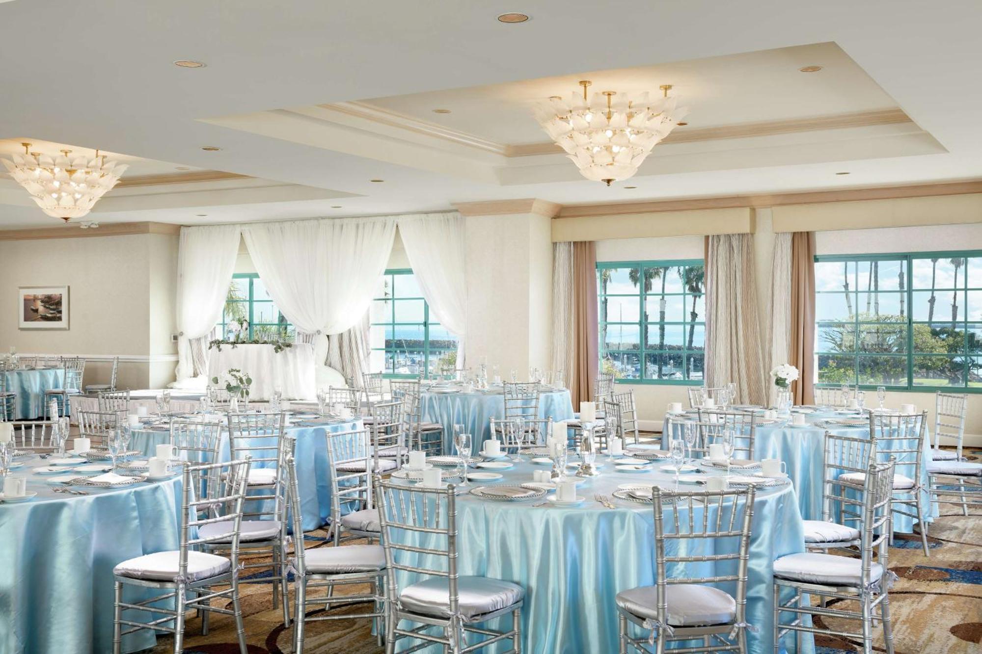 Doubletree By Hilton San Pedro Otel