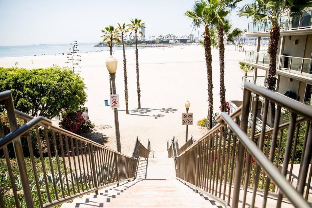 Seaside Bliss -downtown! Beach! Convcenter! Bikes! * Long Beach