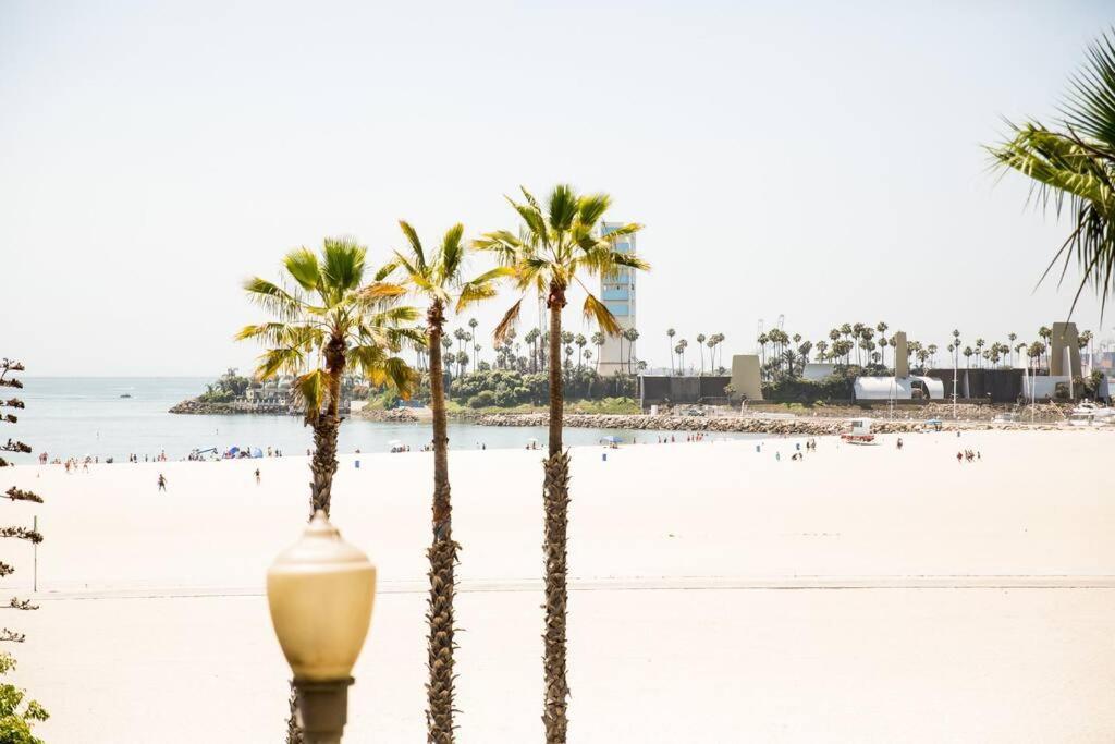 Seaside Bliss -downtown! Beach! Convcenter! Bikes! Long Beach