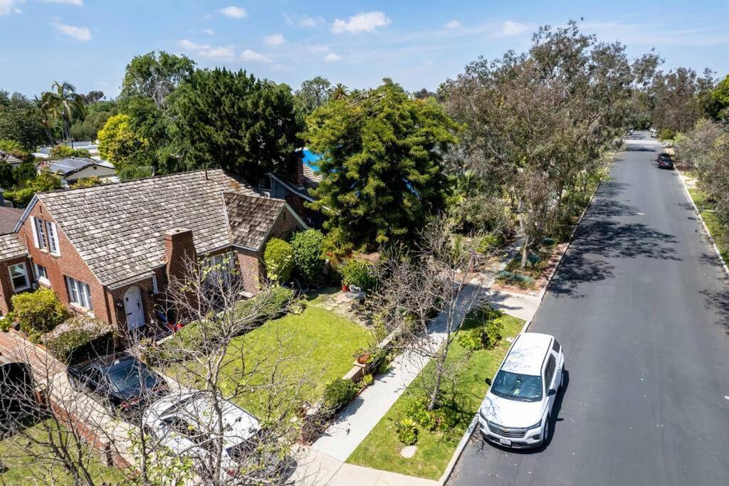 Holiday home 100-year-old Cozy Brick Long Beach