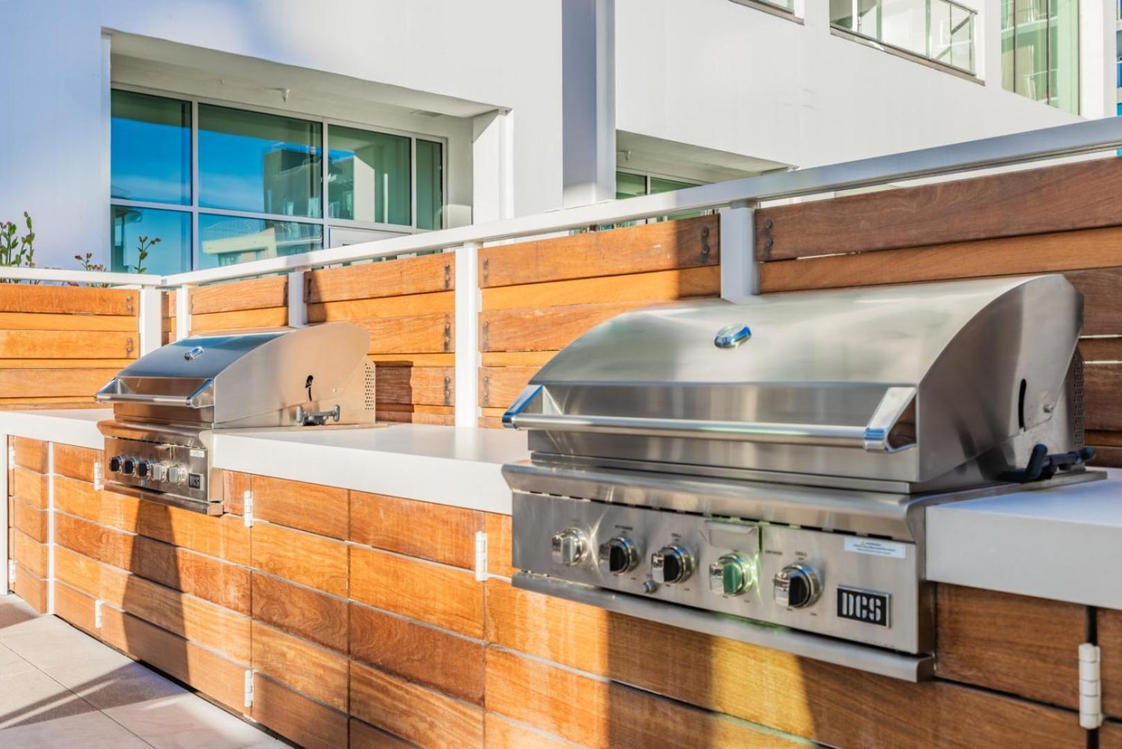 Apartment @ Marbella Lane - Luxurious 3br Penthouse Long Beach