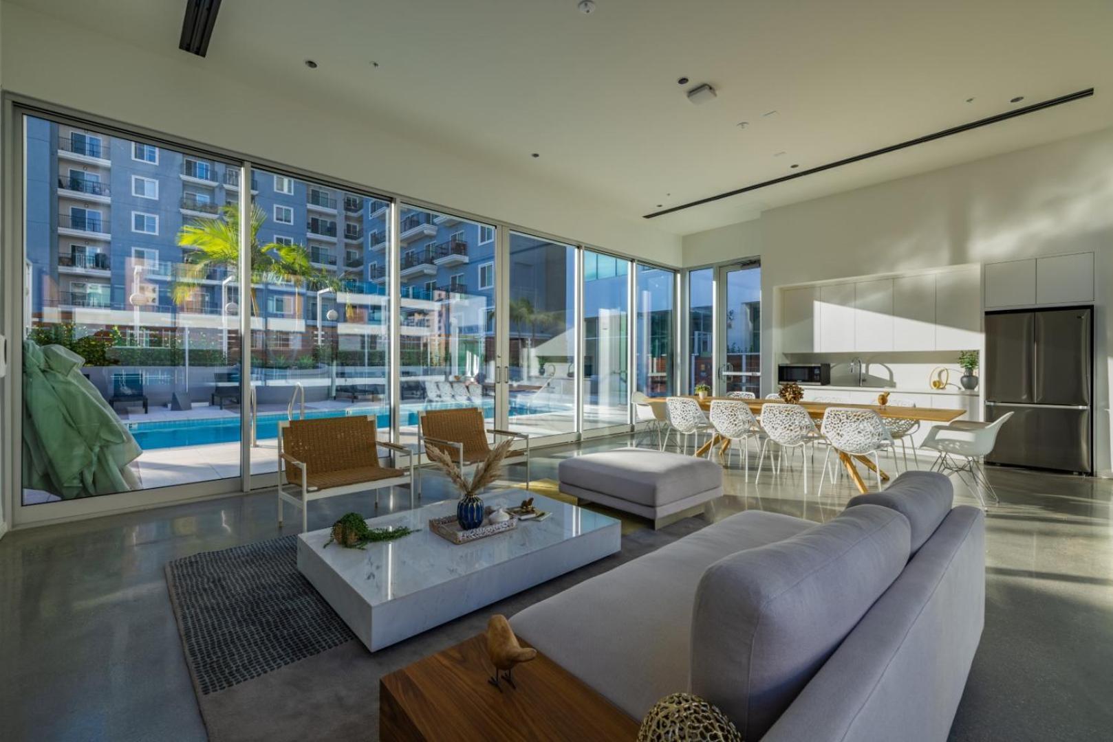 Apartment @ Marbella Lane - Luxurious 3br Penthouse *