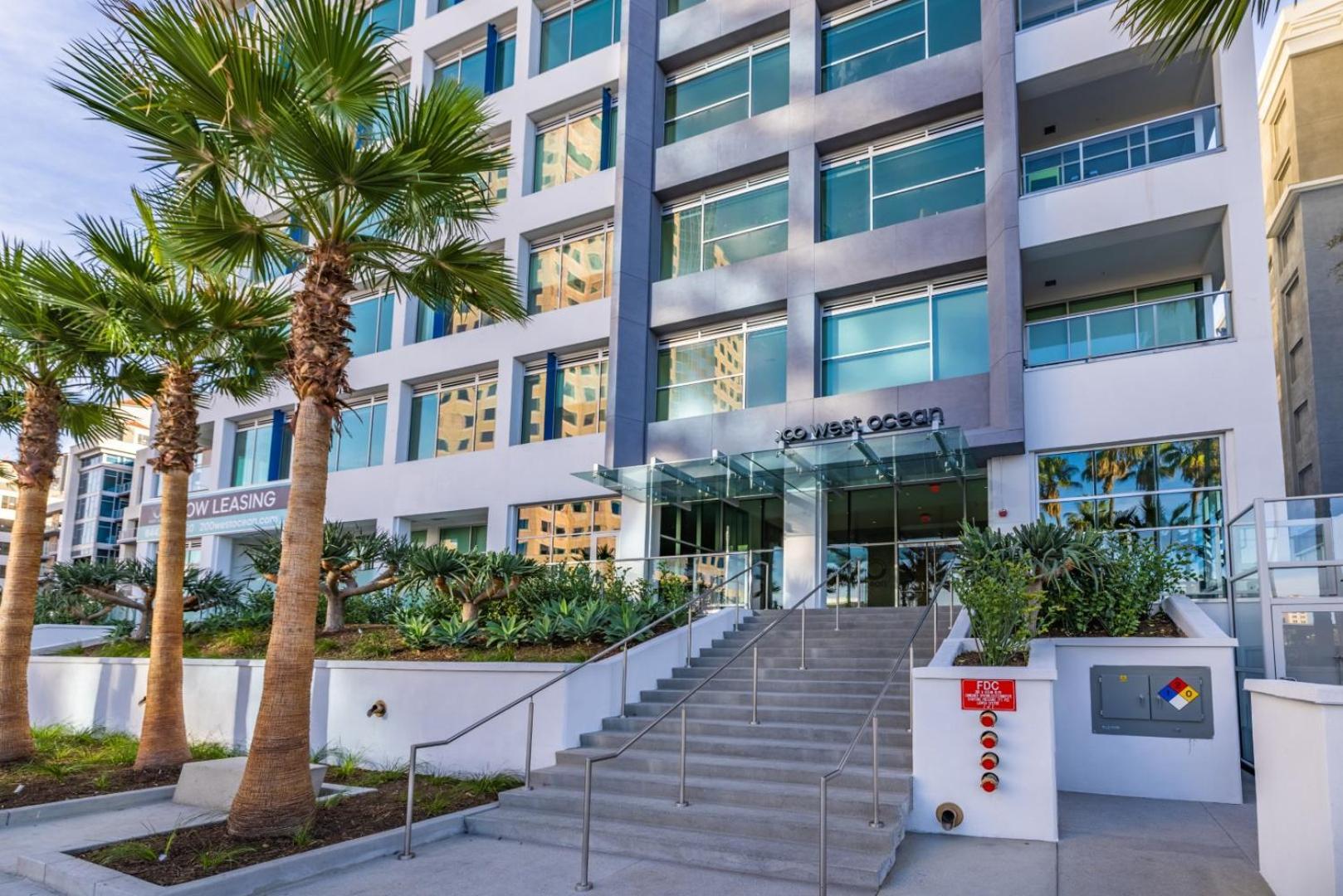 Apartment @ Marbella Lane - Luxurious 3br Penthouse