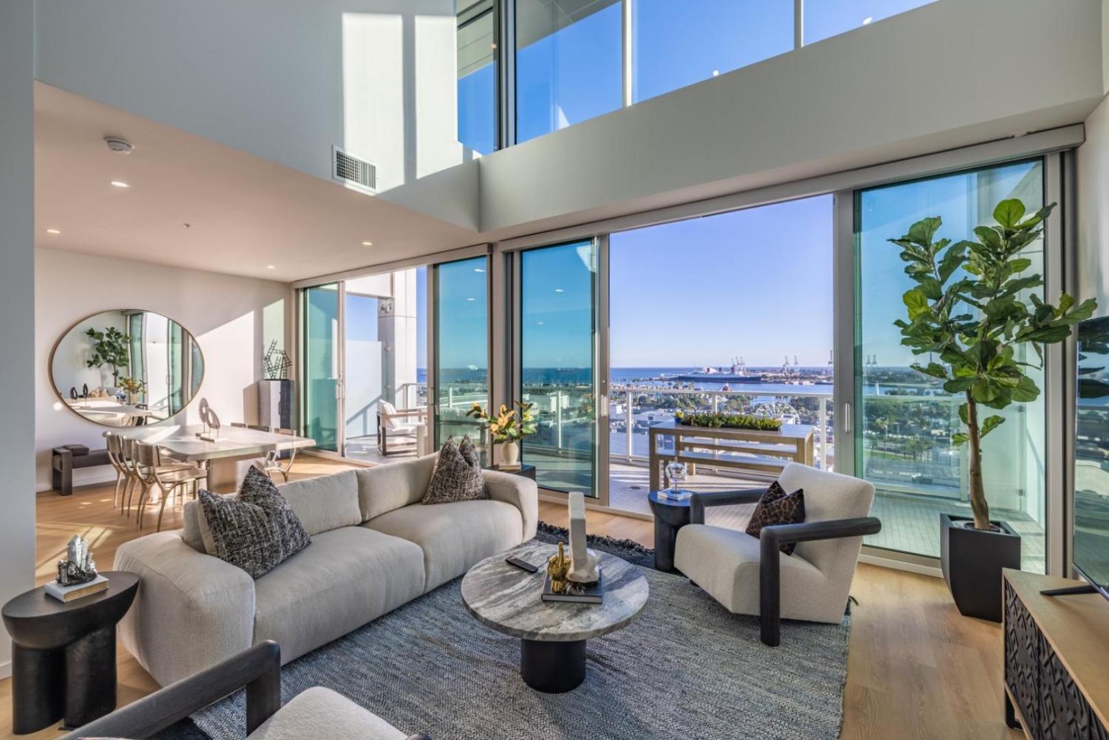 @ Marbella Lane - Luxurious 3br Penthouse Apartment