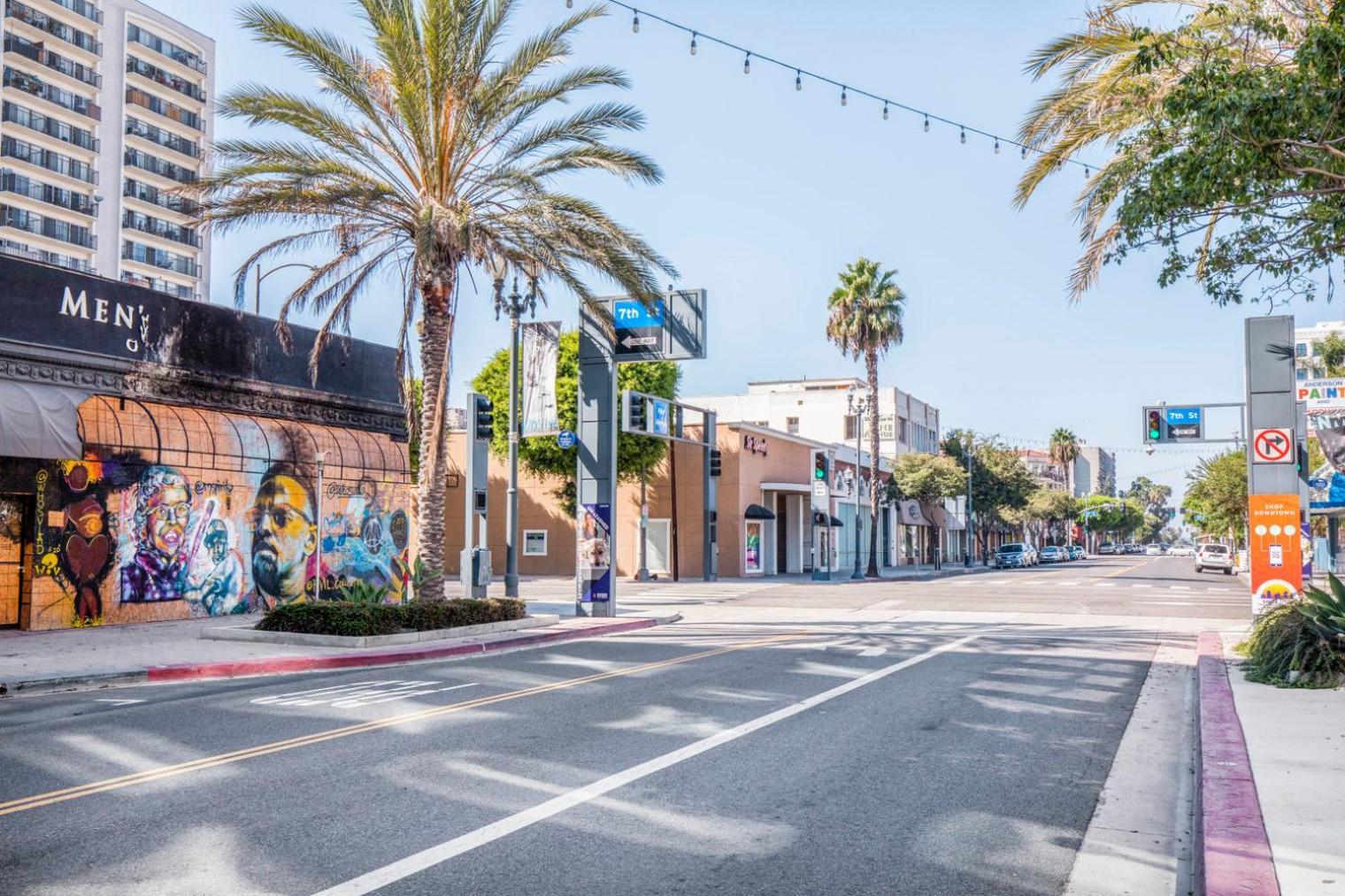 Long 2br W Gym Pool Nr Shops Bars Lax-619 * Long Beach