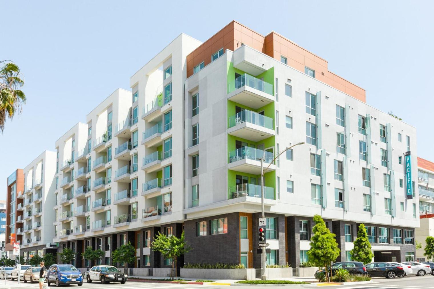 Long 1br W Pool Gym Nr Ocean Blvd Lax-737