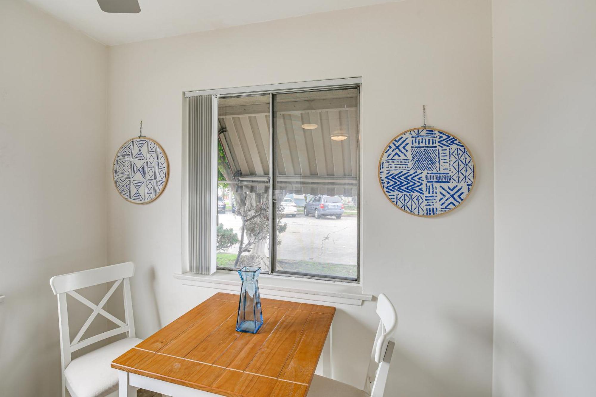 Apartment And Executive-style Oasis In Long Beach! *