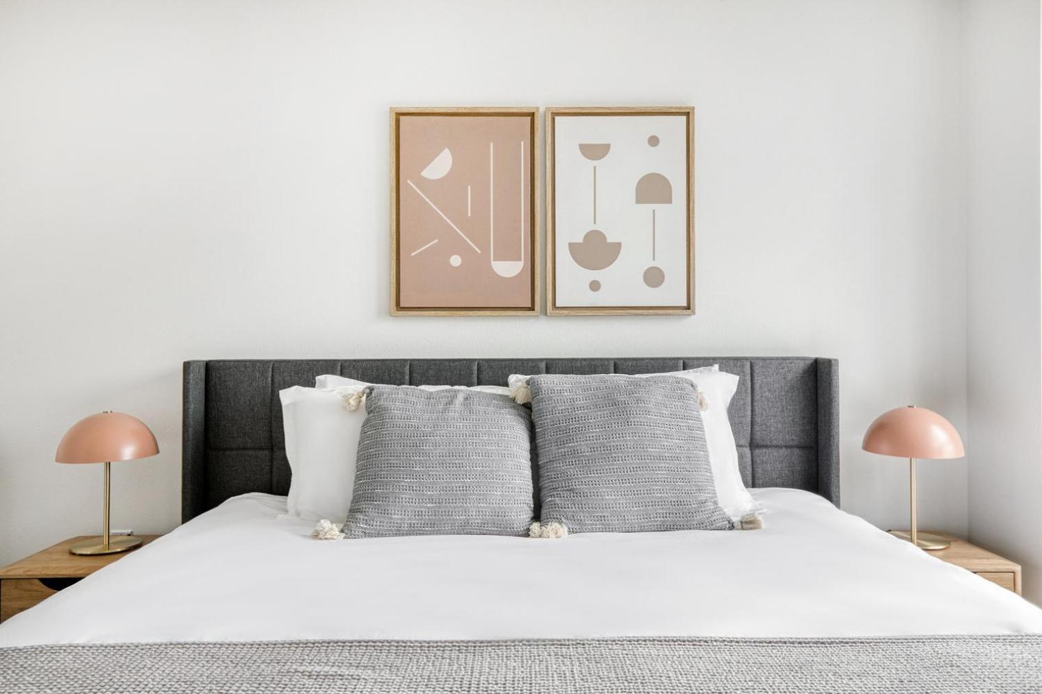 Long 2br W Gym Pool Nr Shops Bars Lax-618 Long Beach