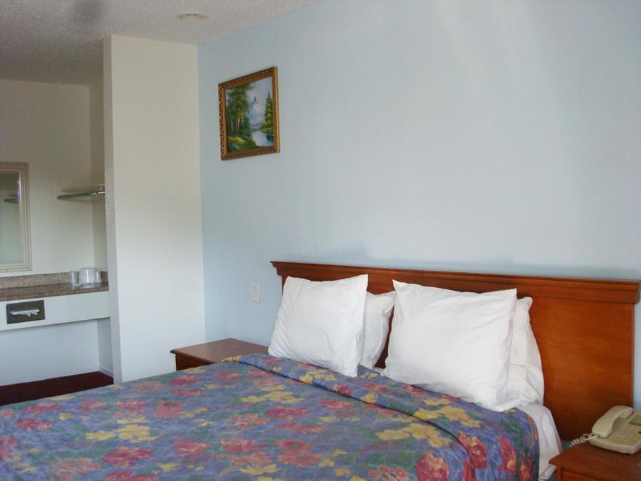 Scottish Motel Long Beach