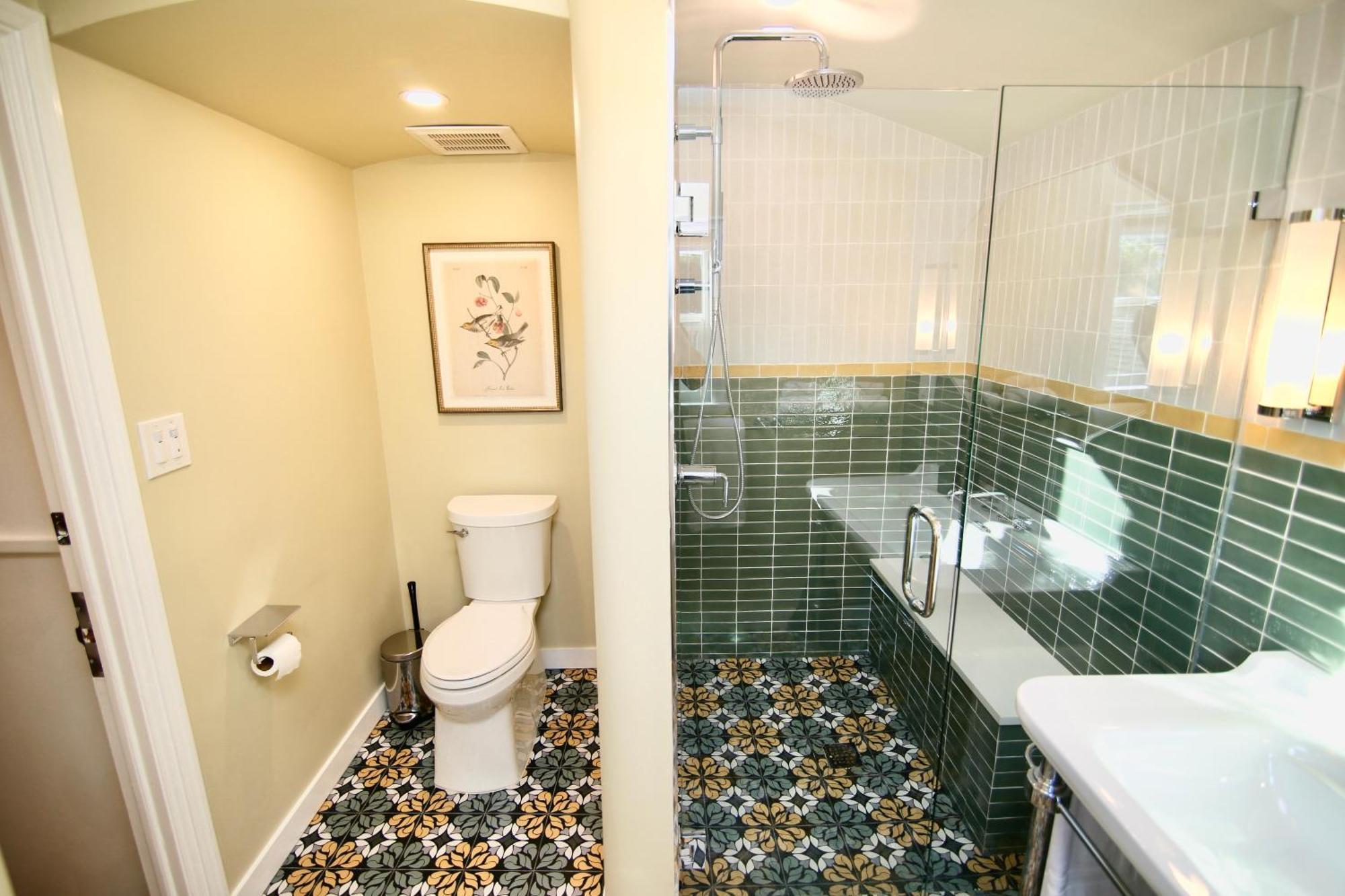 Encanto- Luxe Spanish With 6 King Bedrooms, Courtyard And New Game * Long Beach