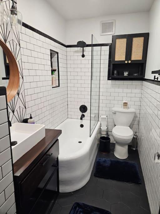 Luxe Convention Center Partial Ocean View With Free Parking Daire *