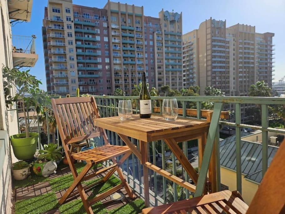 Luxe Convention Center Partial Ocean View With Free Parking Daire *