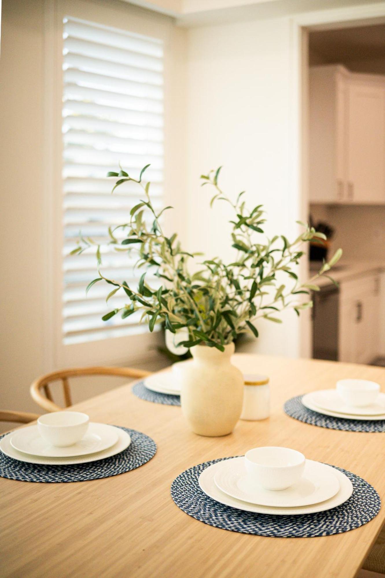 Cozy Retreat Near Downtown - Perfect For Families Long Beach