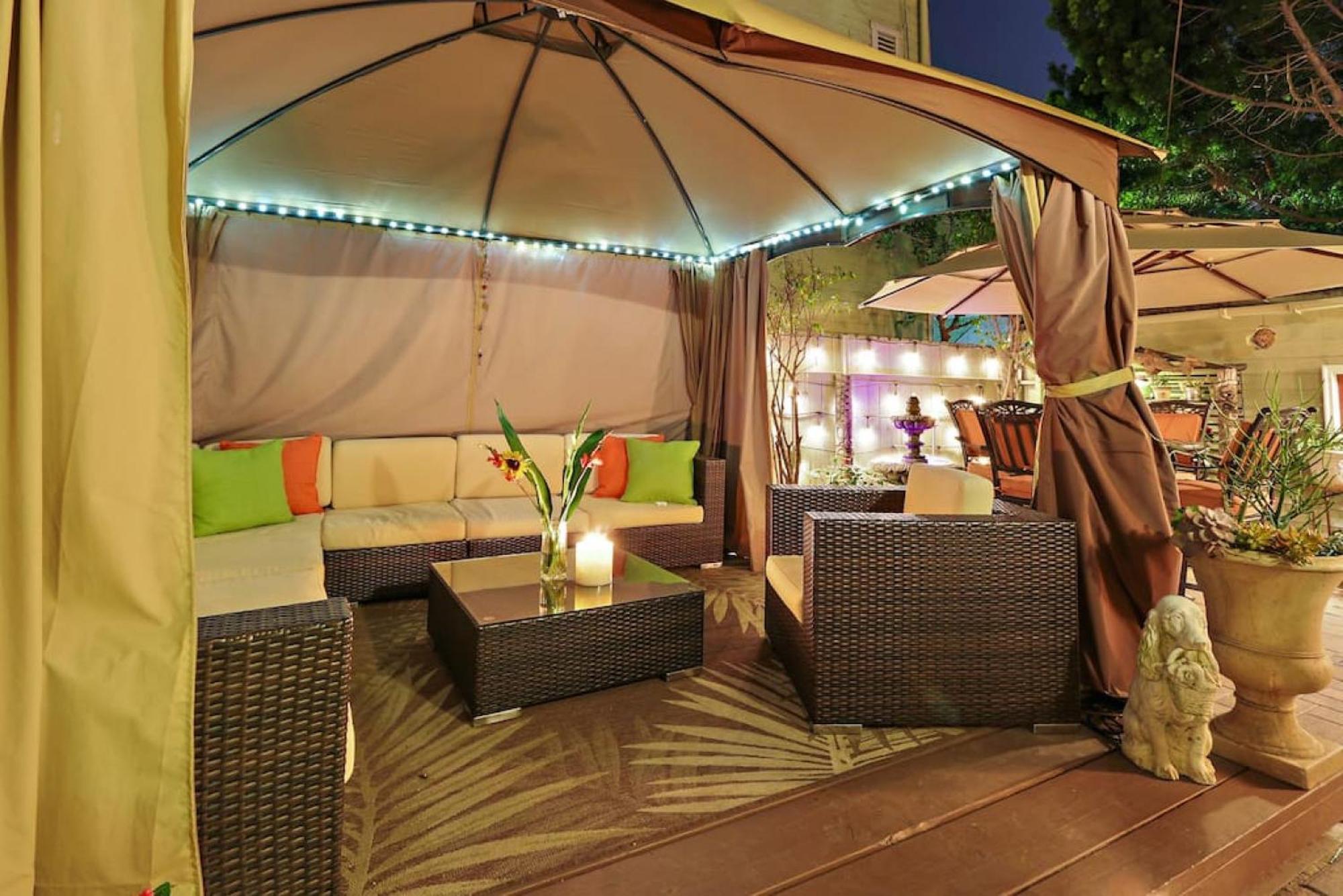 Charming Bungalow, Ac, Hottub, Close To *